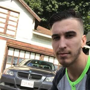 Meet your Posher, Alec